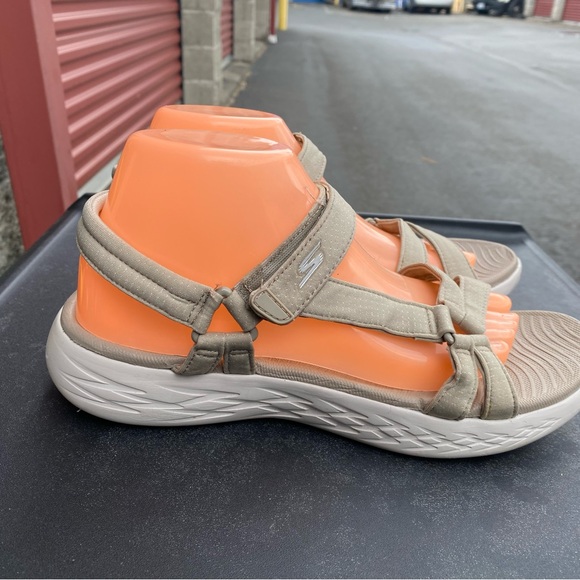 Skechers 15316 On-The-Go 600-Brilliancy Women’s Tan Sport Sandals Size 9 - Picture 4 of 13